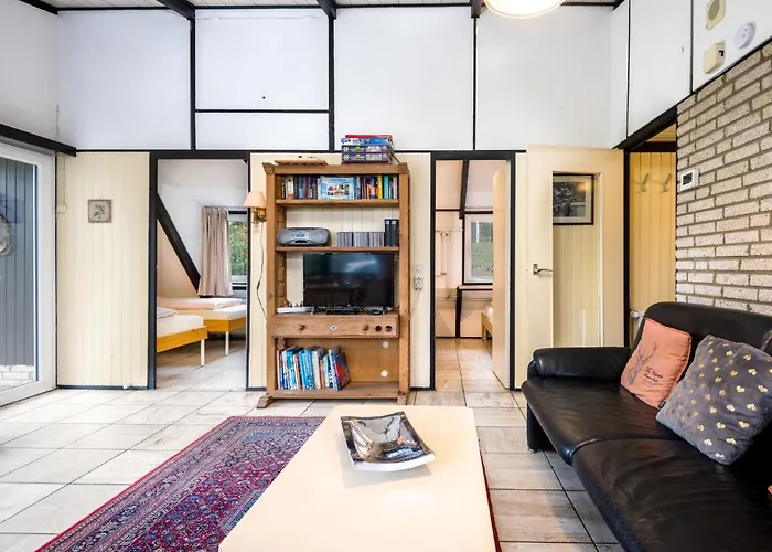 別荘 Haus 11 By Interhome